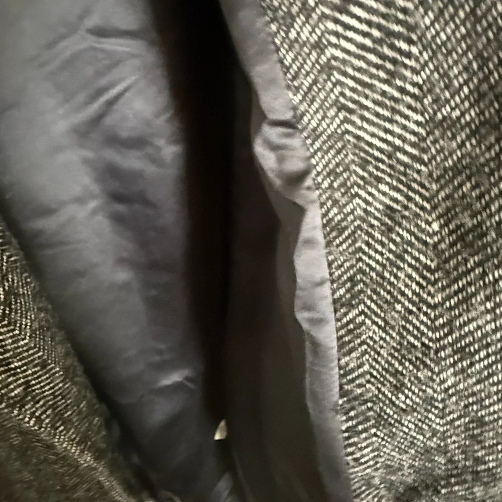 Lucky Brand Oversized Herringbone Double Breasted Coat - Picture 7 of 9